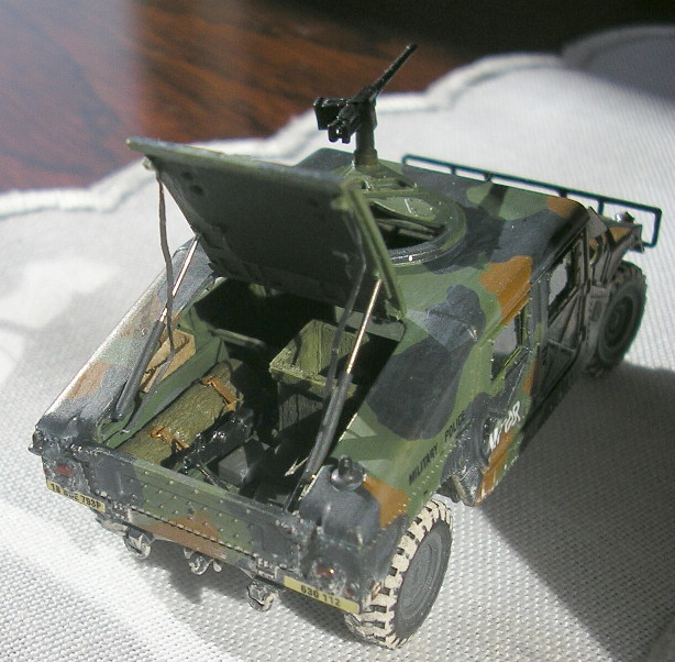 2_HMMWV.JPG