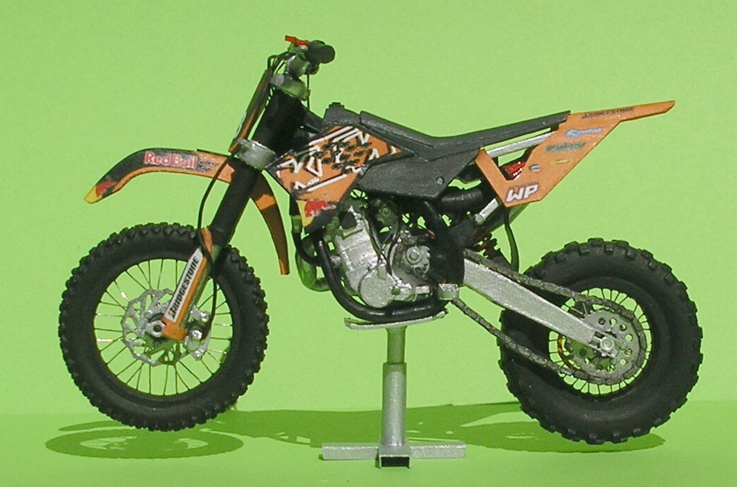 2_KTM.JPG